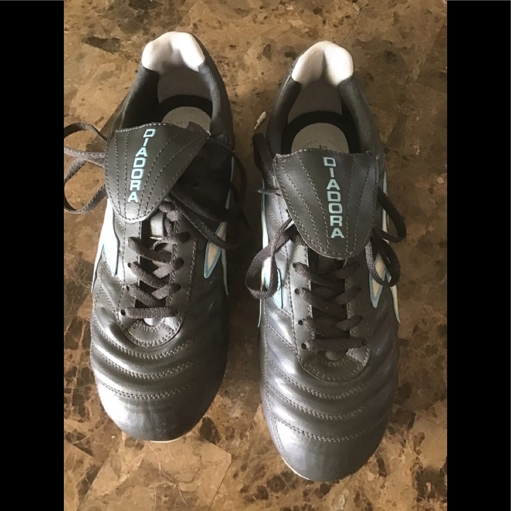 Women’s Track Shoes